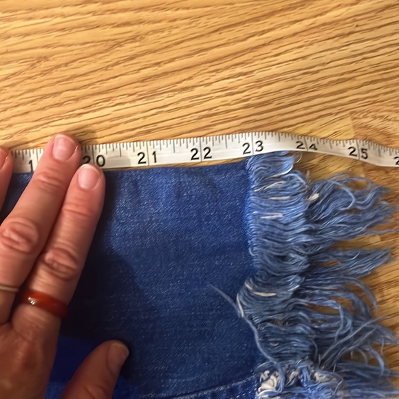 Zara Trafaluc High/Mid Rise Distressed Jeans - Picture 7 of 7